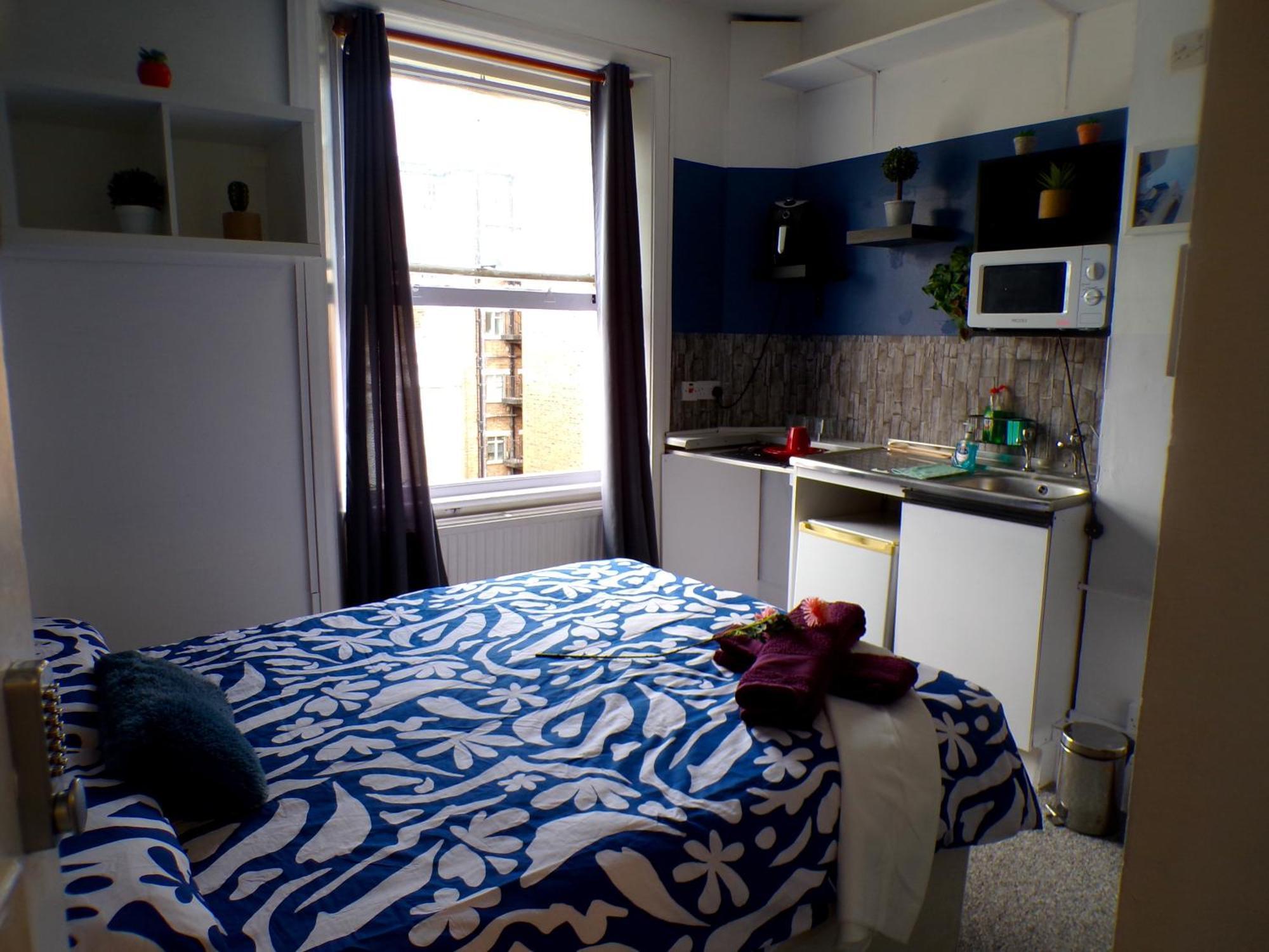 West Kensington - Santorini Apartments London Exteriör bild